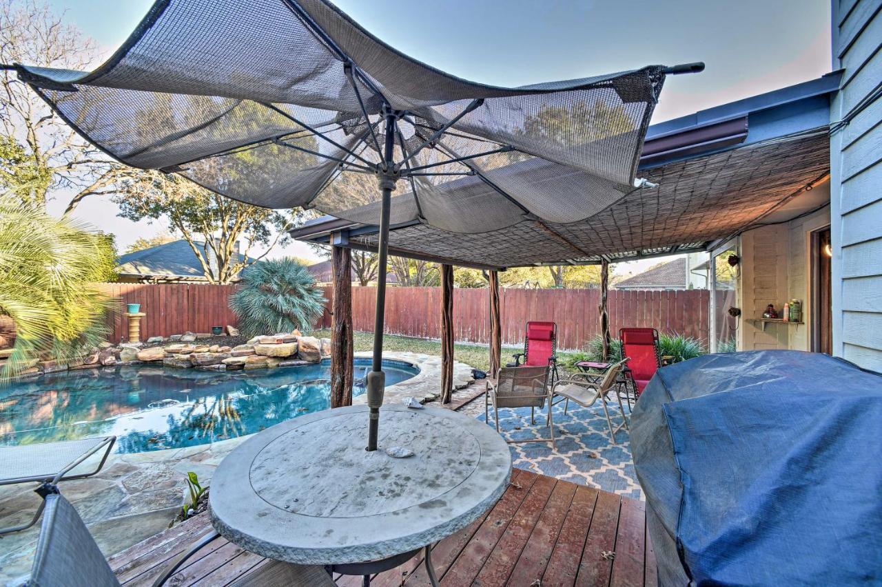 Peaceful San Antonio Oasis With Private Pool And Grill Villa Екстериор снимка